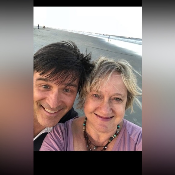 Meet your Posher, Tracy - Picture 5 of 7